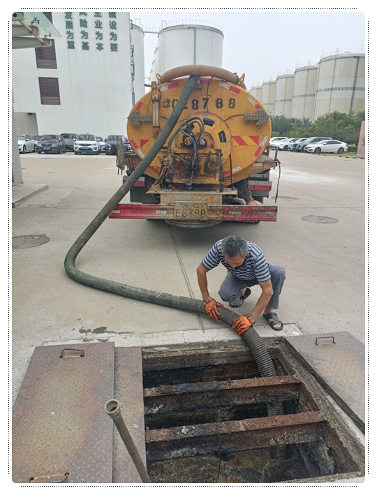 游仙隔油池清掏