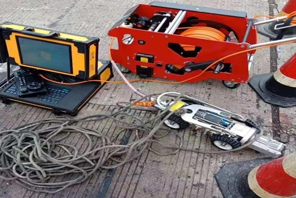 游仙CCTV管道检测机器人